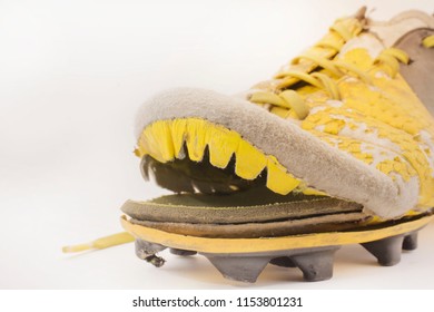 the worst football boots