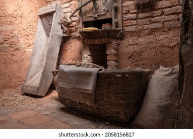 Old Bakery Oven With Its Basket And Sack Of Flour