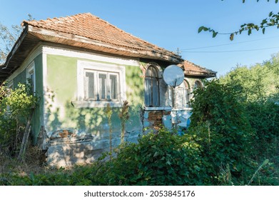 Old Balkan House. Balkan Village House