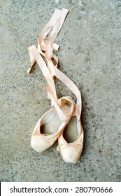 Old Ballet Pointe Shoes