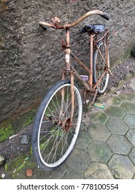 old small cycle