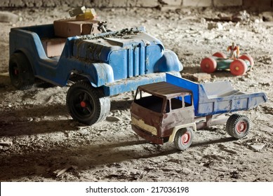 broken toy car