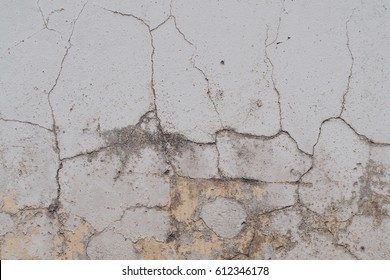 Old broken wall background - Shutterstock ID 612346178
