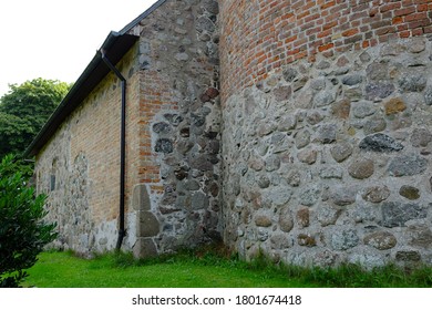 Old Building With Fieldstone Masonry