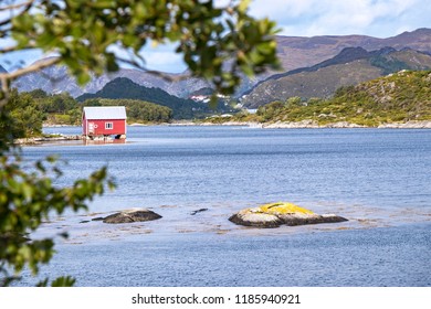 Summer Cabin Images Stock Photos Vectors Shutterstock