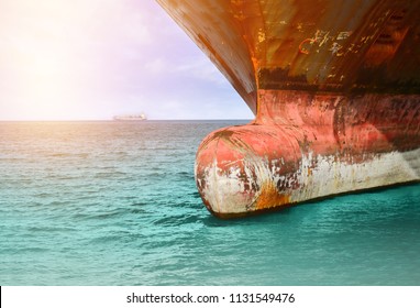 281 Spray painting ship Images, Stock Photos & Vectors | Shutterstock