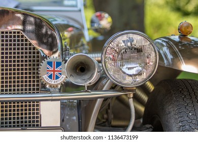 The old car