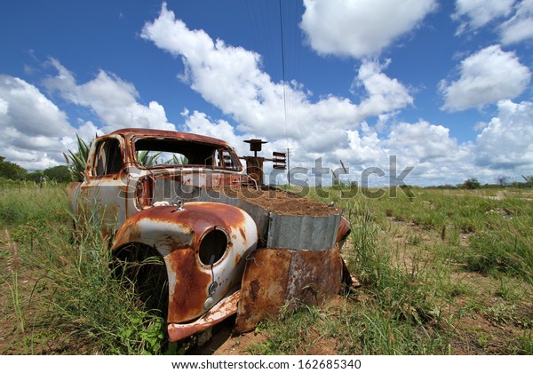 old car in the\
desert