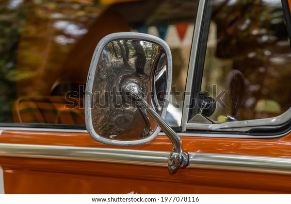 old car rearview mirror\
photo