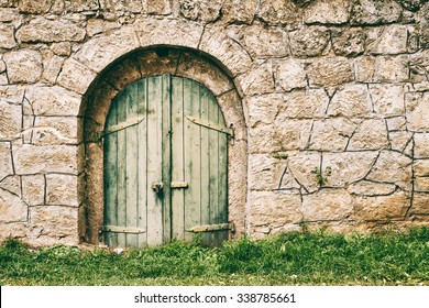 Old Cellar Door