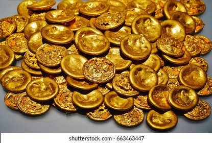 Old Chinese Gold Coins From The Han Dynasty