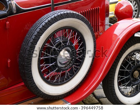 old classic car wheels and tires