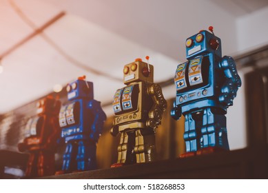 Old Classic Tin Toy Robots