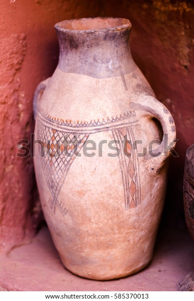 Old Clay Light Brown Ceramic Vase Stock Photo Edit Now 585370013