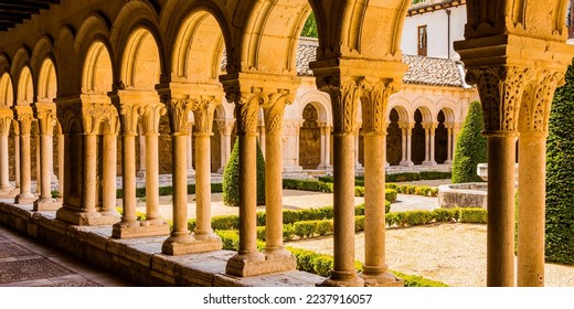 Old cloister or 'Las Claustrillas'. The Abbey of Santa María la Real de Las Huelgas is a monastery of Cistercian nuns. Burgos, Castile and Leon, Spain, Europe