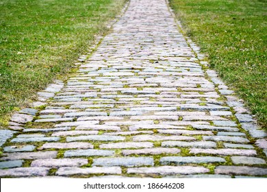 Old Cobblestone Road