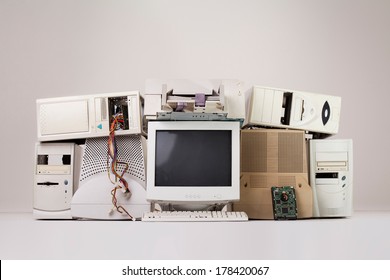 old computer and electronic waste 