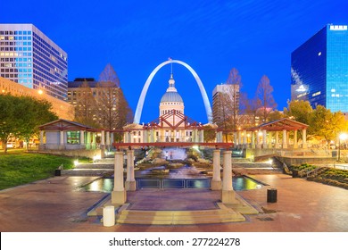 Old Courthouse In Downtown St. Louis.