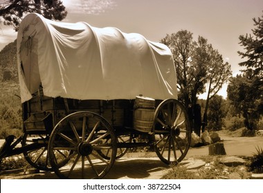 old covered wagon from the days of the wild west