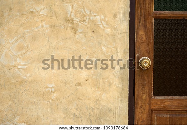 Old Crack Polish Blank Cement Wall Stock Photo Edit Now 1093178684