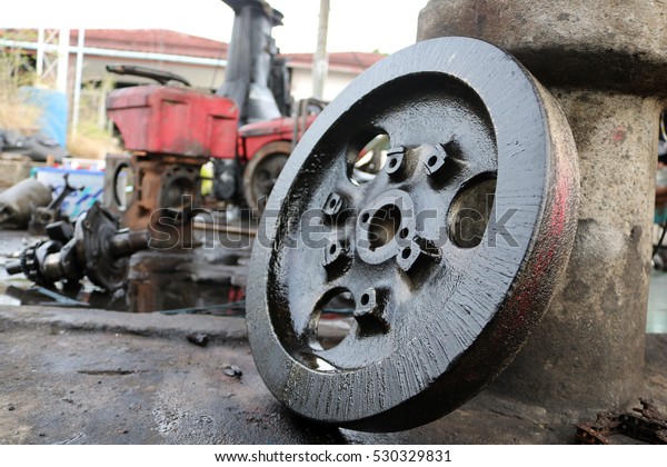 Old diesel engine\
and spare parts.\
\
\

