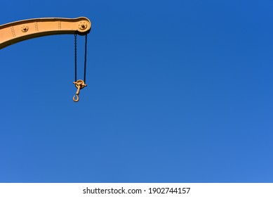 371 Crane without load Images, Stock Photos & Vectors | Shutterstock