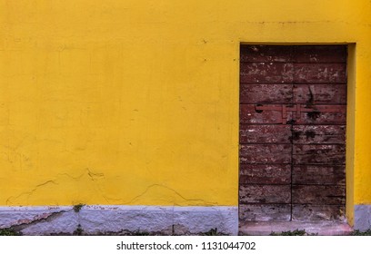 The old door