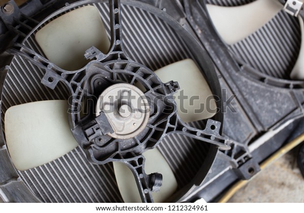 Old engine block interior parts, Close up view\
of engine parts.\
