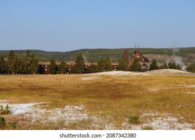 Old Faithful Inn, In Yellowstone NP