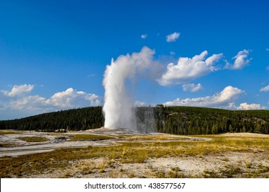 Old Faithful, Yellowstone National Park