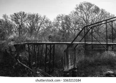 Old Falling Down Bridge Stock Photo 1063213184 | Shutterstock