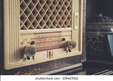 Old Fashioned Radio