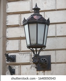 old fashioned street light on the wall