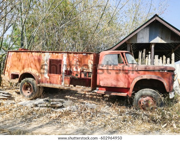 The old fire engine\
car are stop the work