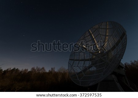 old functional radio telescope enlightenment Moon (NIGHT SCENE!)