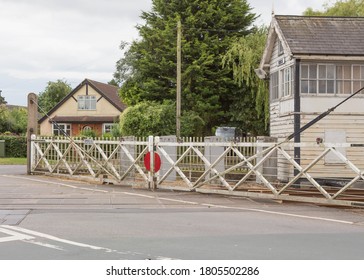 Level Crossing Uk High Res Stock Images Shutterstock