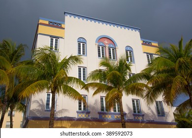 Old Historic House In Miami Art Deco District