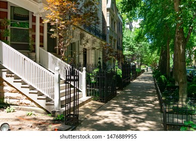 Old Homes And Sidewalk In The Gold Coast Neighborhood Of Chicago