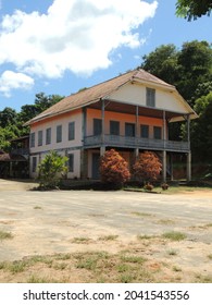 Old House From The Times Of Brazil Colony, Very Old Construction From The Times Of Slavery. House Of A Baron, Very Rich Person, Rustic House, Period House.