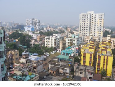 Old Houses And Modern Highrises Form The Calcutta Skyline