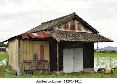 An old Japanese building - Shutterstock ID 1129171412