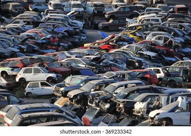 Old Junk Cars On Junkyard Stock Photo 369233342 | Shutterstock