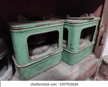 Old Kerosene Stove And Abandoned
