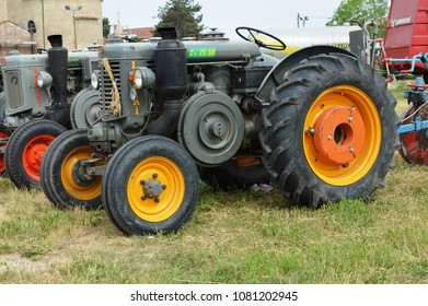 93 Landini tractor Images, Stock Photos & Vectors | Shutterstock