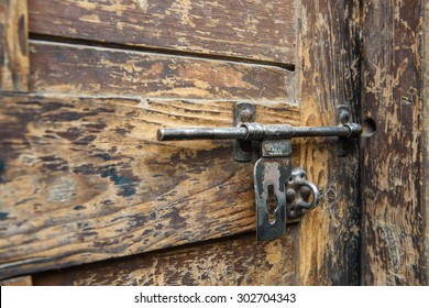 Door Latch Images Stock Photos Vectors Shutterstock