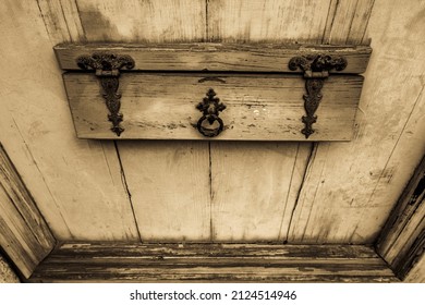 Old Letter Box - Close Up - Photo