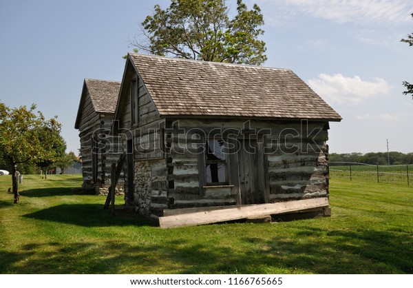 Old Log Cabin Buildings Winterset Iowa Stock Photo Edit Now