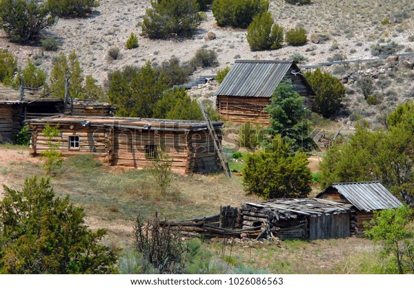 Old Log Cabins Sheds Part El Stock Photo Edit Now 1026086563