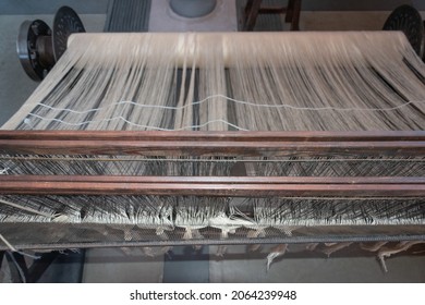 5,708 Old fashioned loom Images, Stock Photos & Vectors | Shutterstock