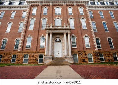 The Old Main With Senior Walk - Oldest Building On The University Of Arkansas Campus